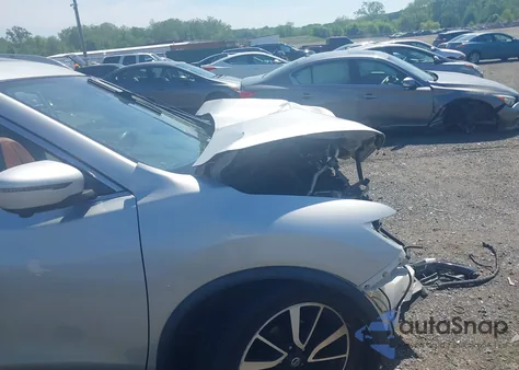 2017 Nissan Rogue Sl z USA, uszkodzony, nr VIN 5N1AT2MV6HC764695